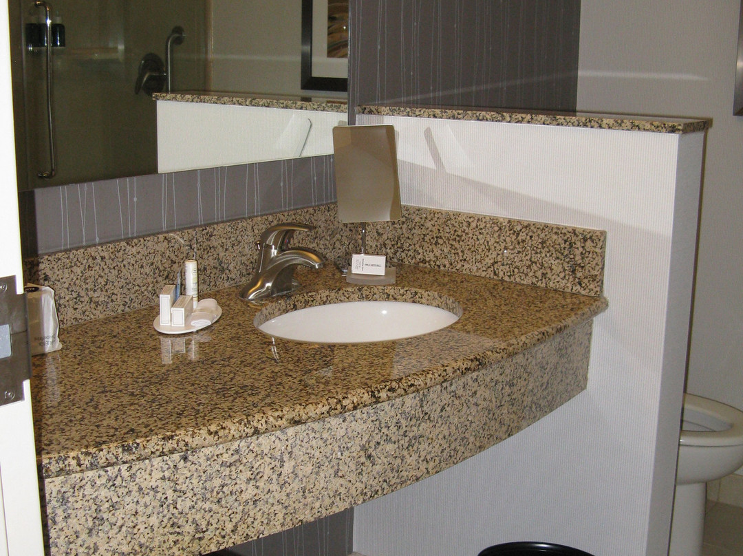 Courtyard by Marriott Greenville Downtown主图