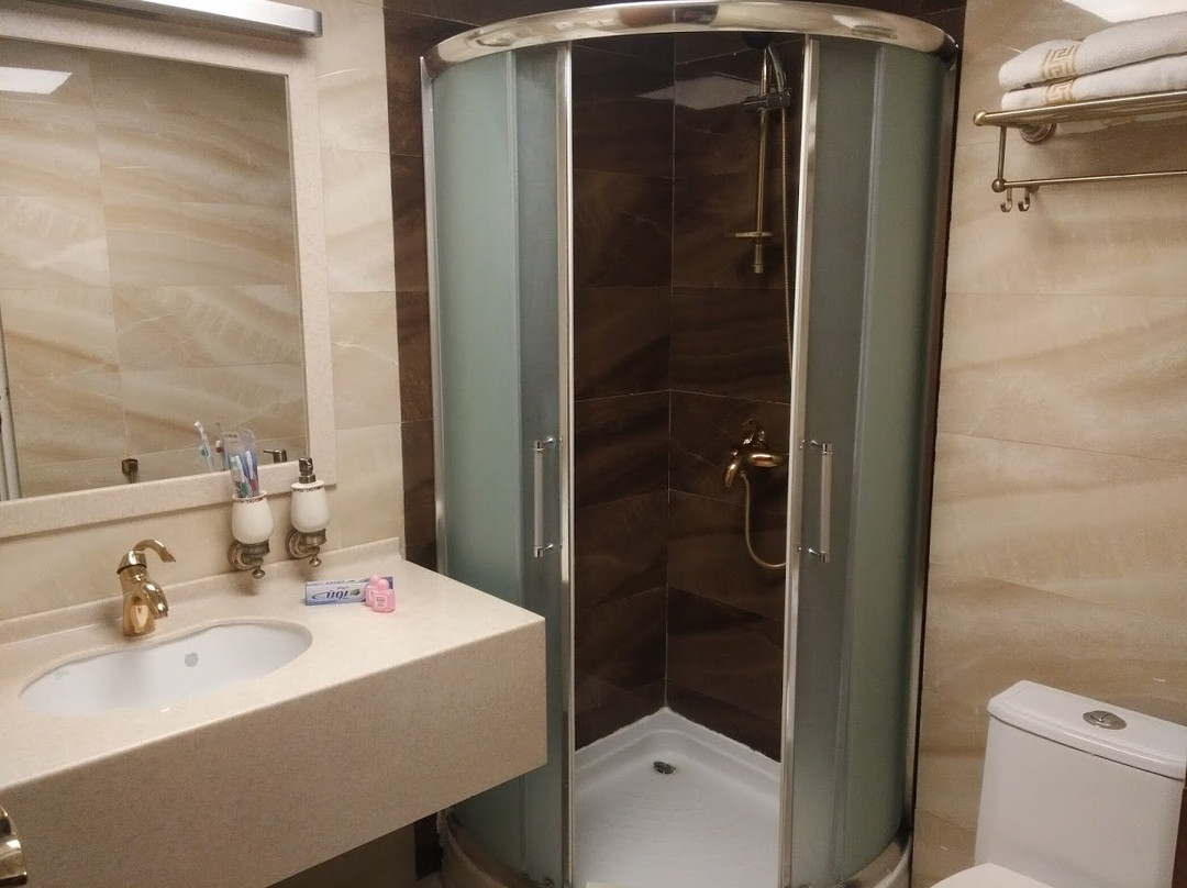 Aryo Barzan Hotel主图