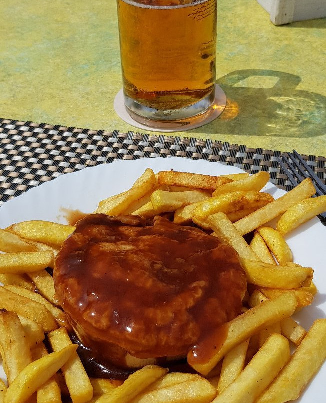 HollywoodBar CalaD'Or-桑塔尼必去景点