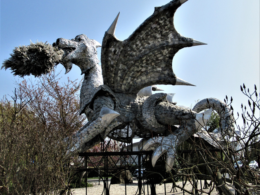 Le dragon de Claye Souilly景点图片