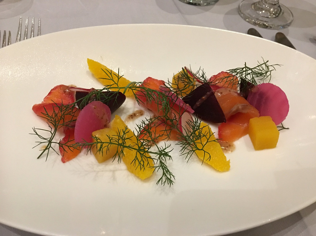 Ashdown Park Hotel主图