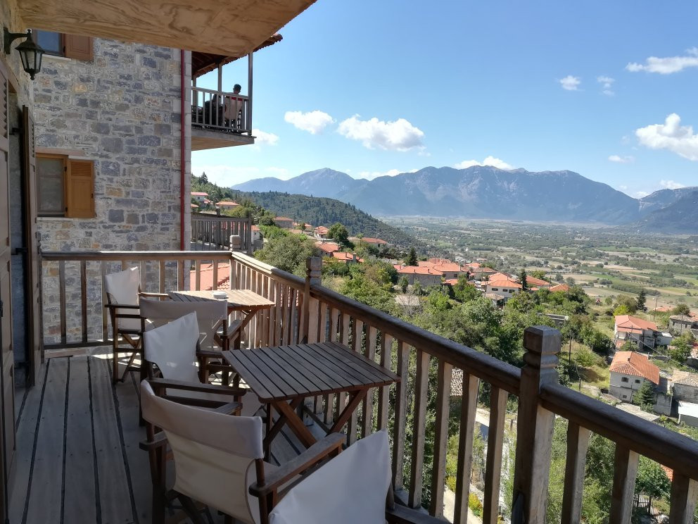 Akrothea Hotel主图