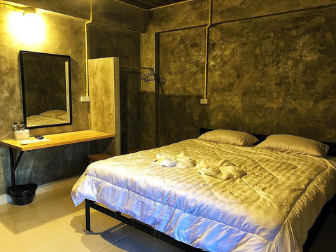 空中楼阁酒店主图