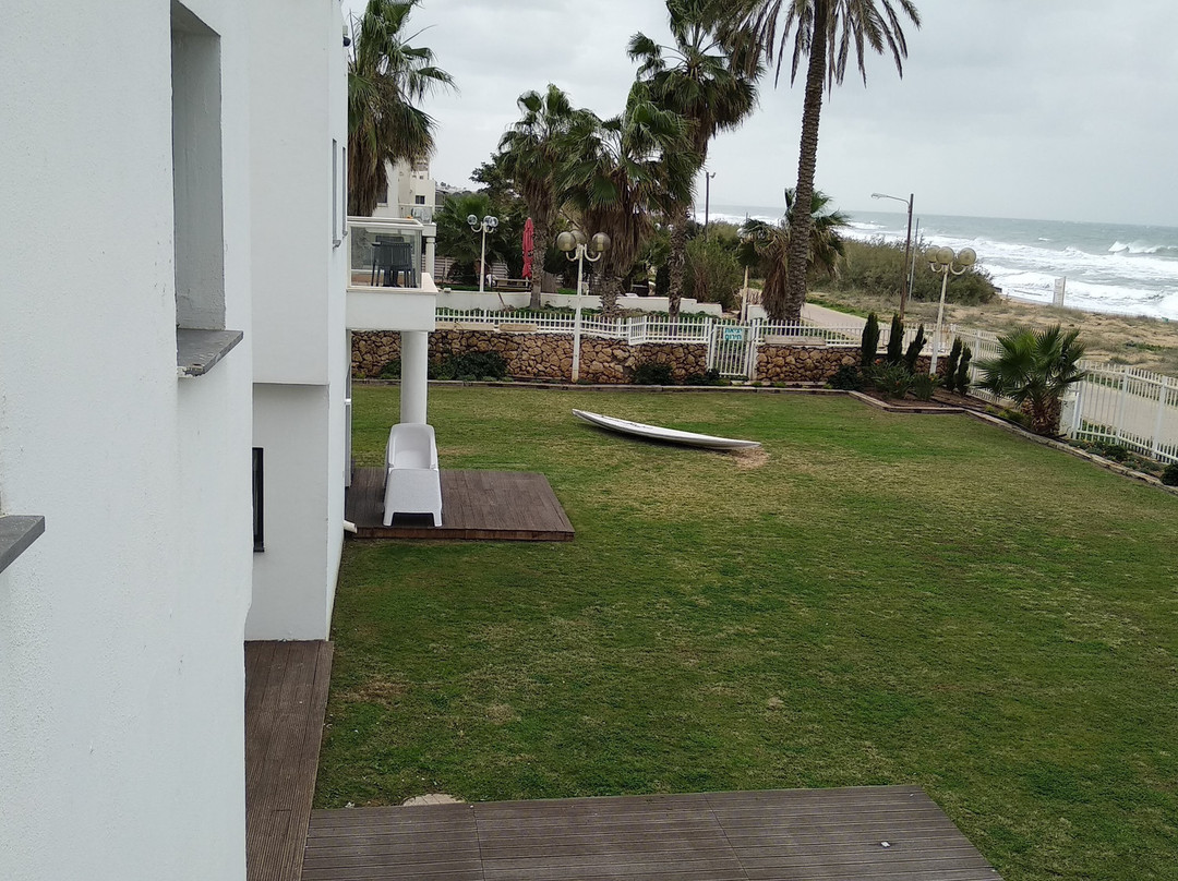 Jacob Sea Life Hotel Nahariya主图