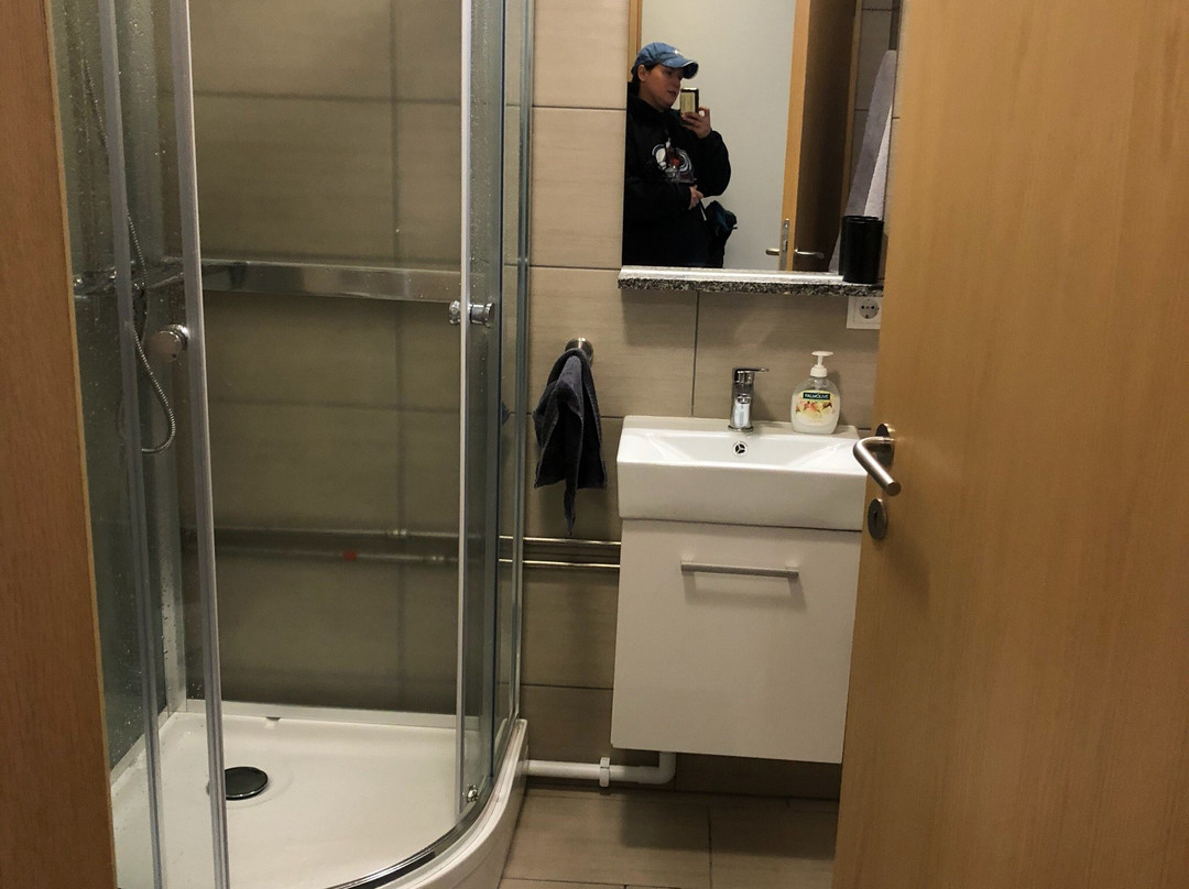 Gallery Guesthouse - StayWest主图