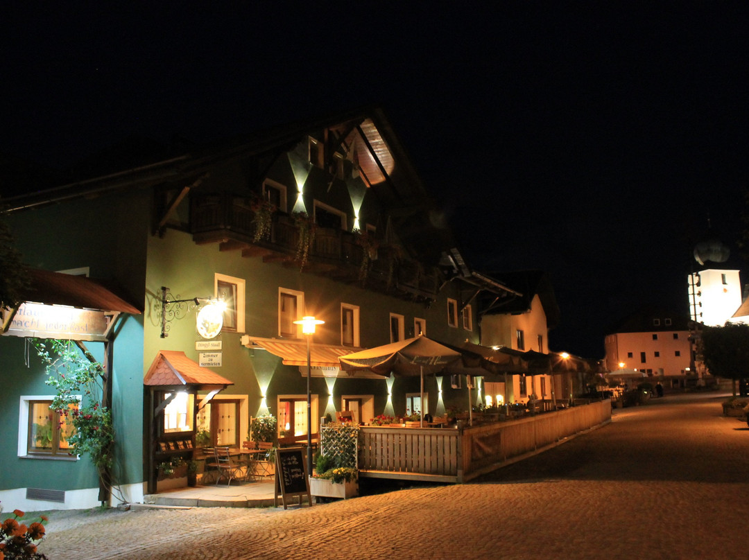 Lam酒店住宿-Bayerische Gastwirtschaft Dimpfl-Stadl