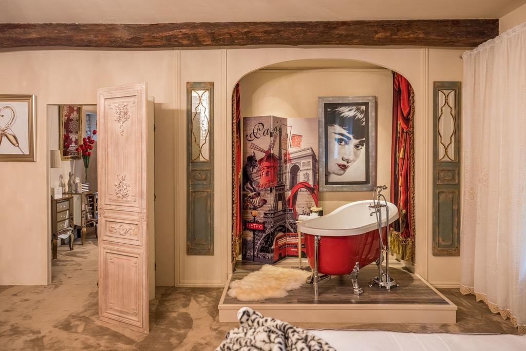 科德利埃修道院旅馆主图