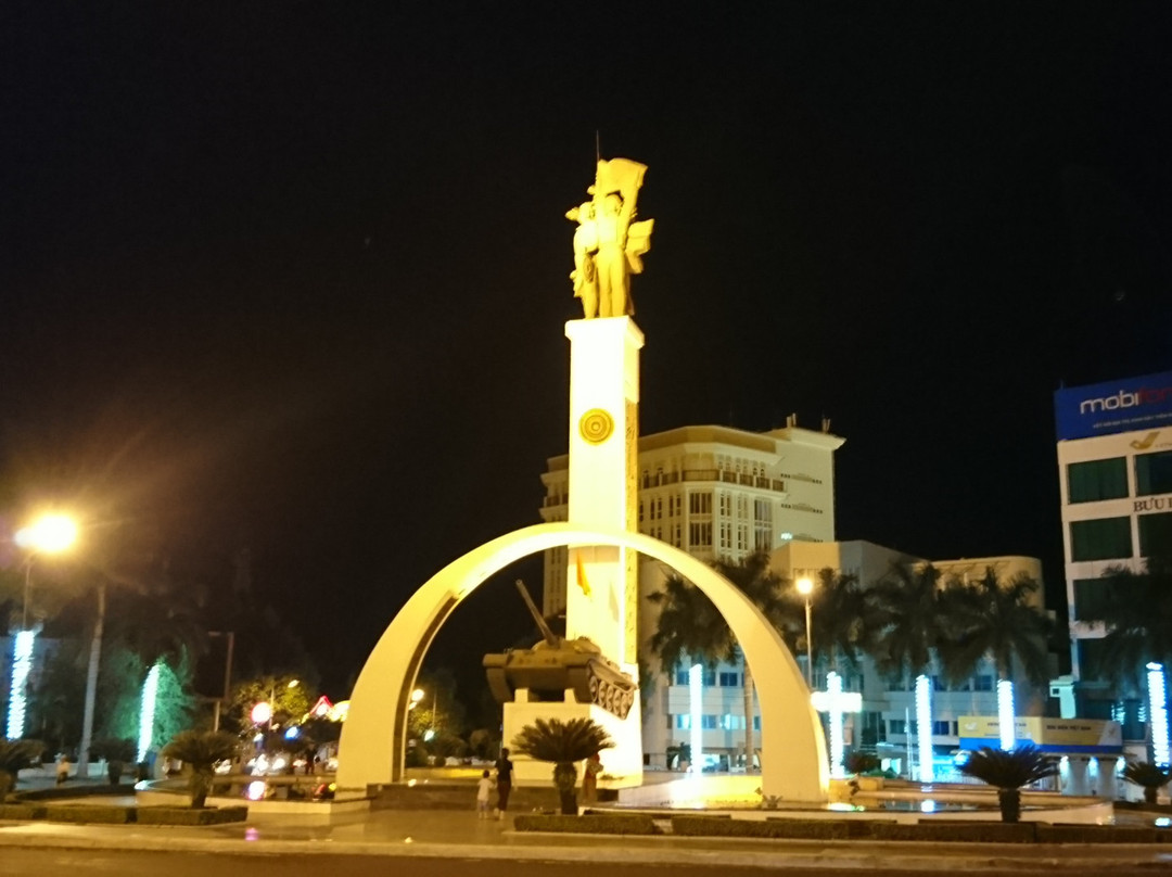 Victory Monument  Buon Ma Thuot景点图片