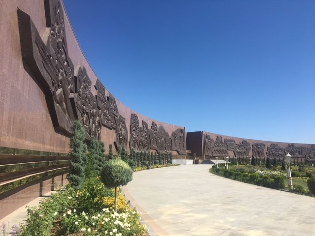 Halk Hakydasy Memorial Complex-阿什哈巴德必去景点
