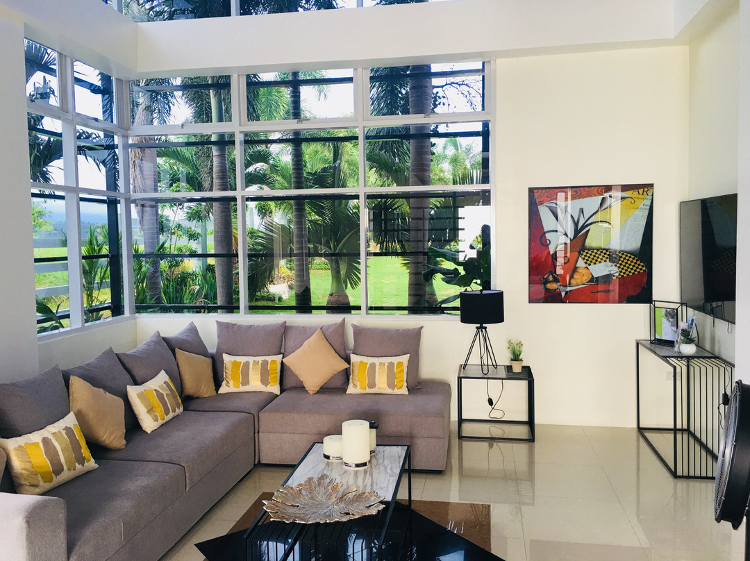 The Lighthouse主图