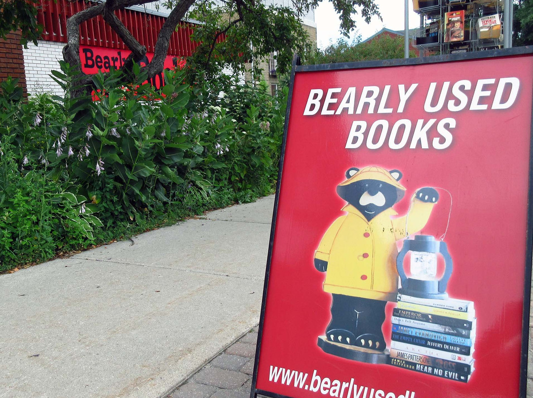 Bearly Used Books景点图片