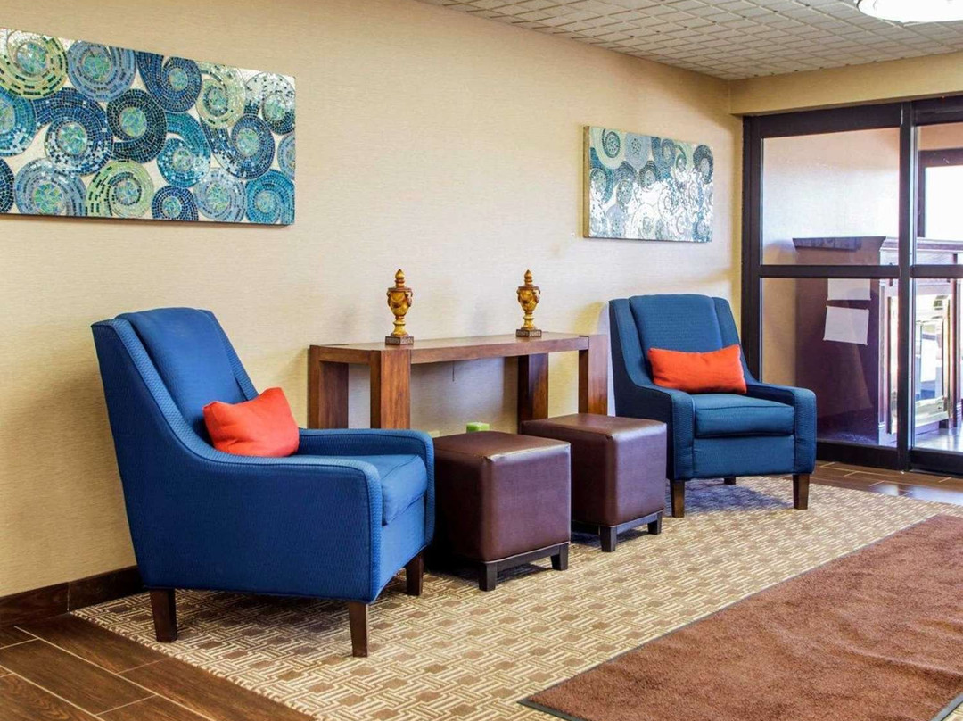Comfort Inn Dayton - Huber Heights主图