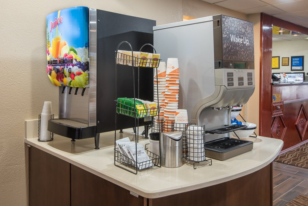 Clarion Pointe By Choice Hotels Racine - Mount Pleasant主图