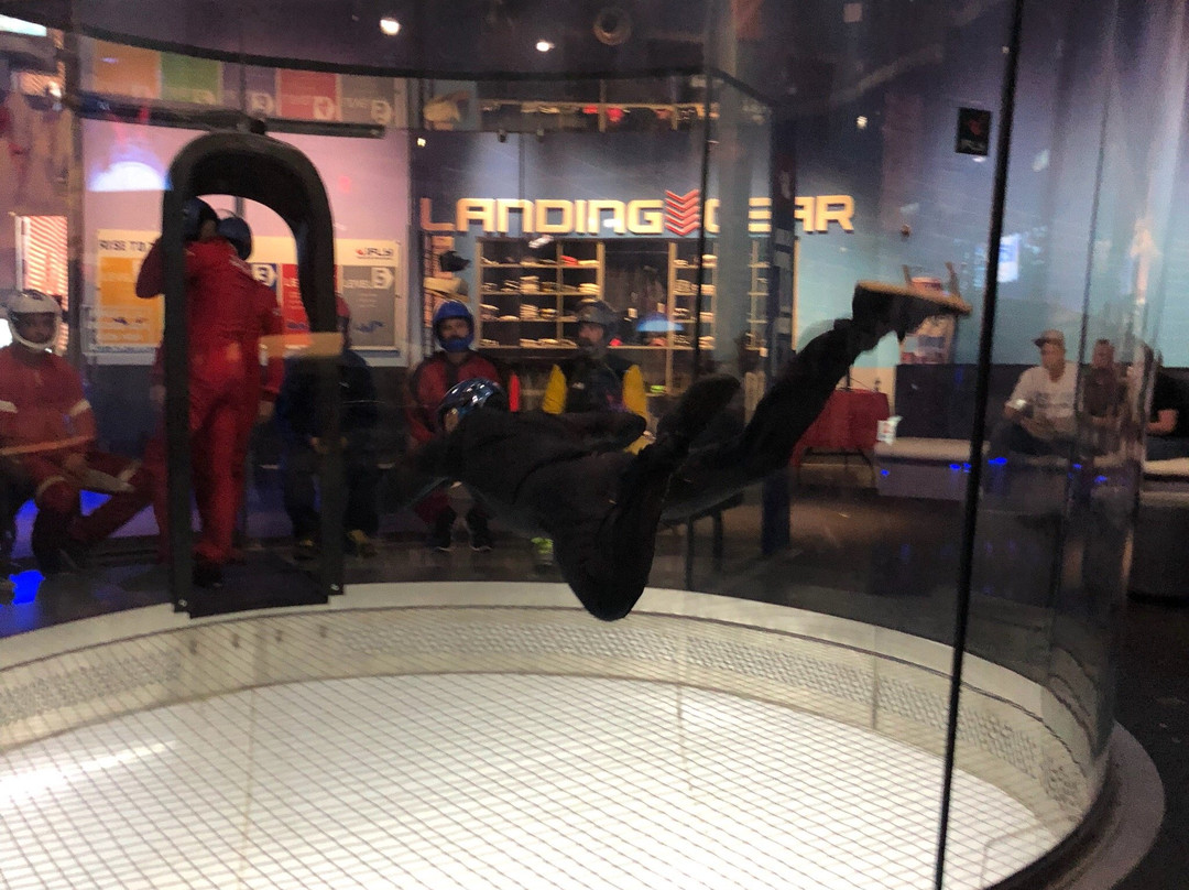 iFLY Indoor Skydiving - Fort Worth景点图片