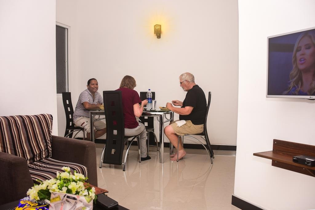 Richmond Hillside主图