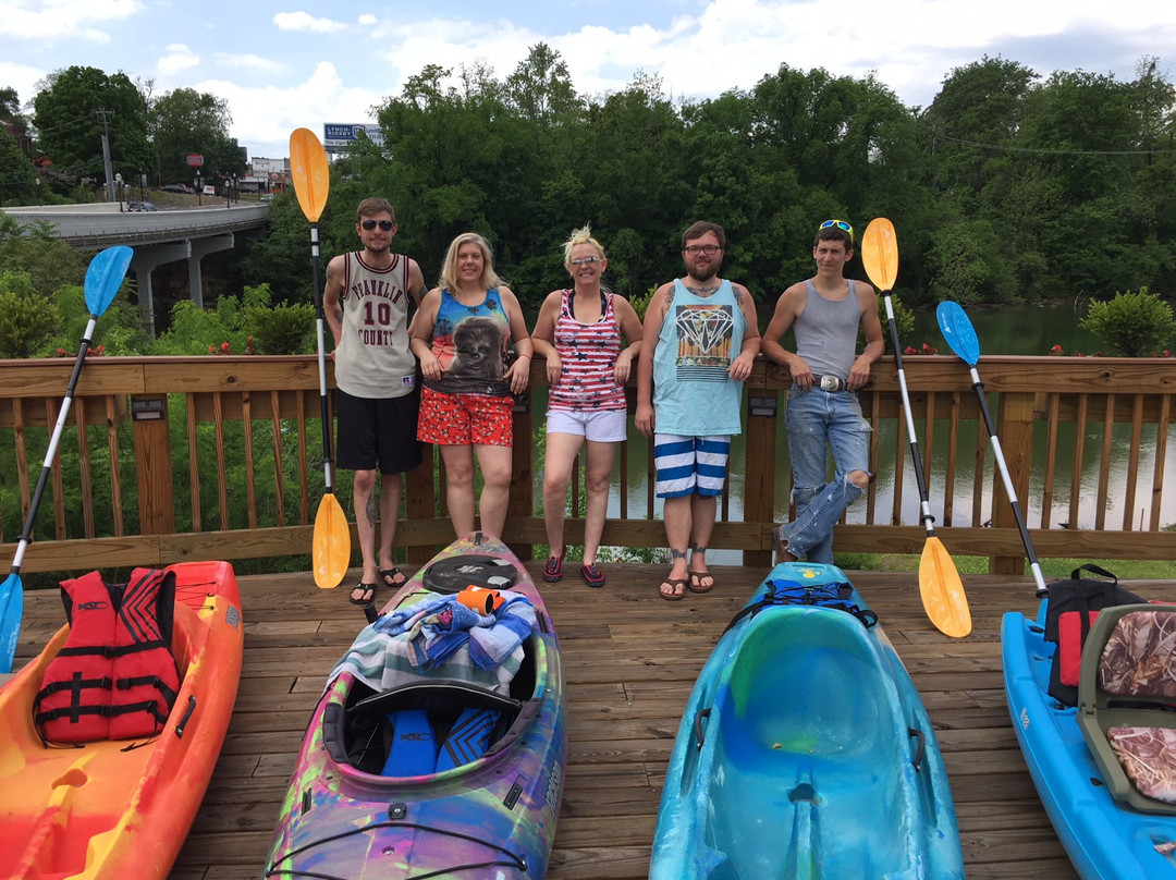 Sharp Springs Kayak & Canoe Rentals景点图片