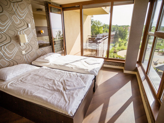 Balaton Hotel & Restaurant主图