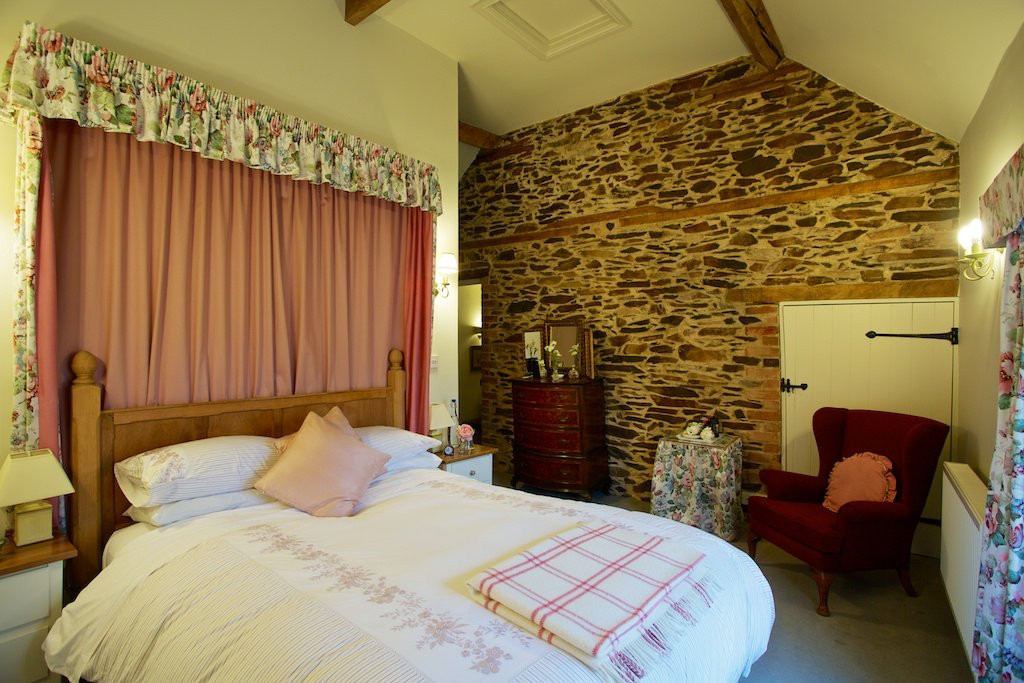 Horseshoe Cottage Farm主图