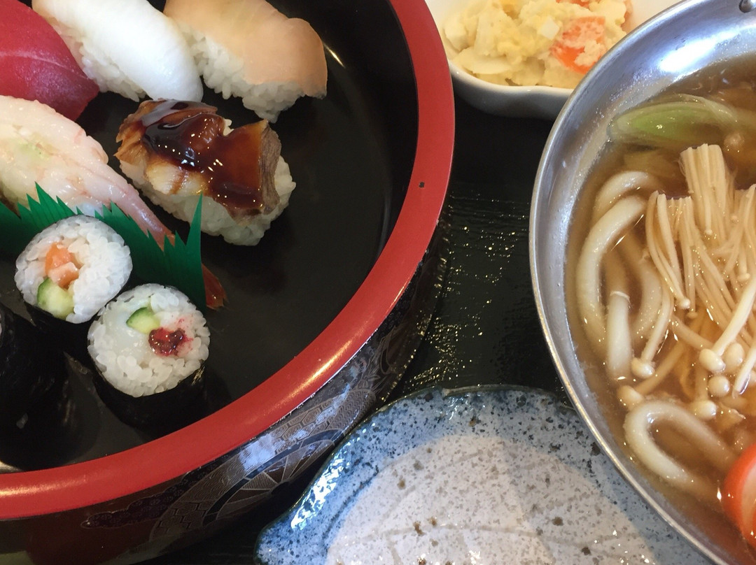 金沢じんずし　パル店