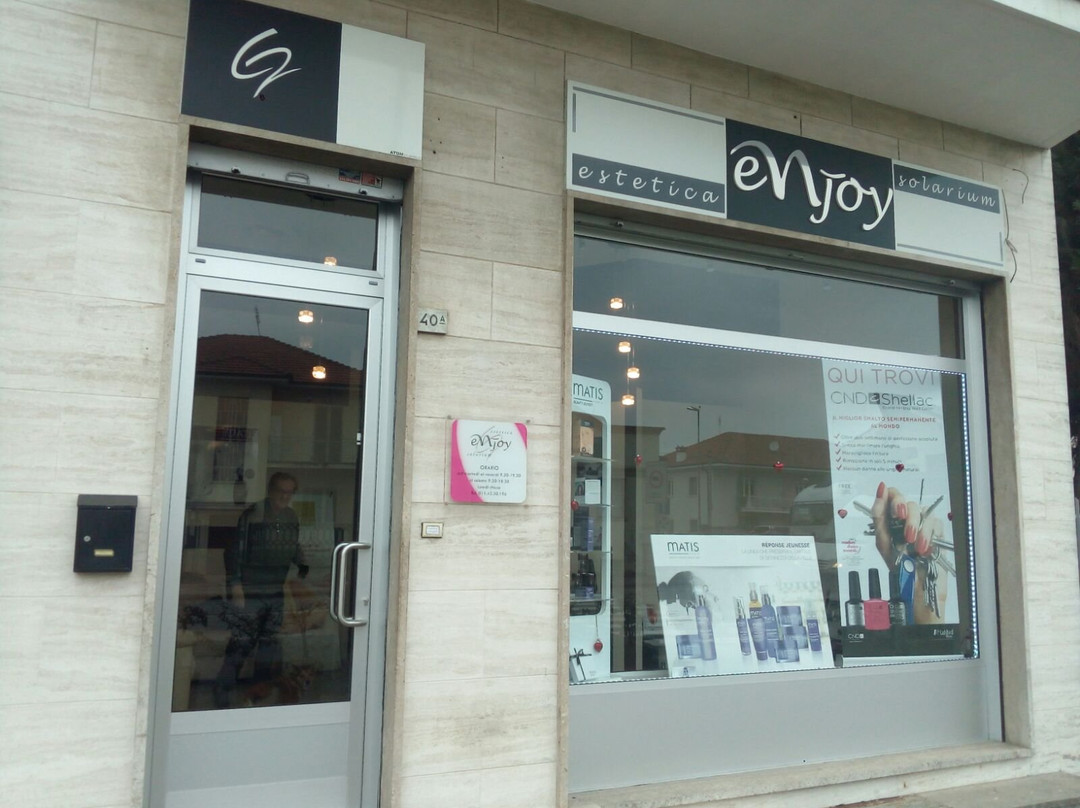 Riva presso Chieri旅游景点-Enjoy Estetica e Solarium