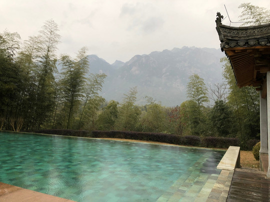 德懋堂度假村主图