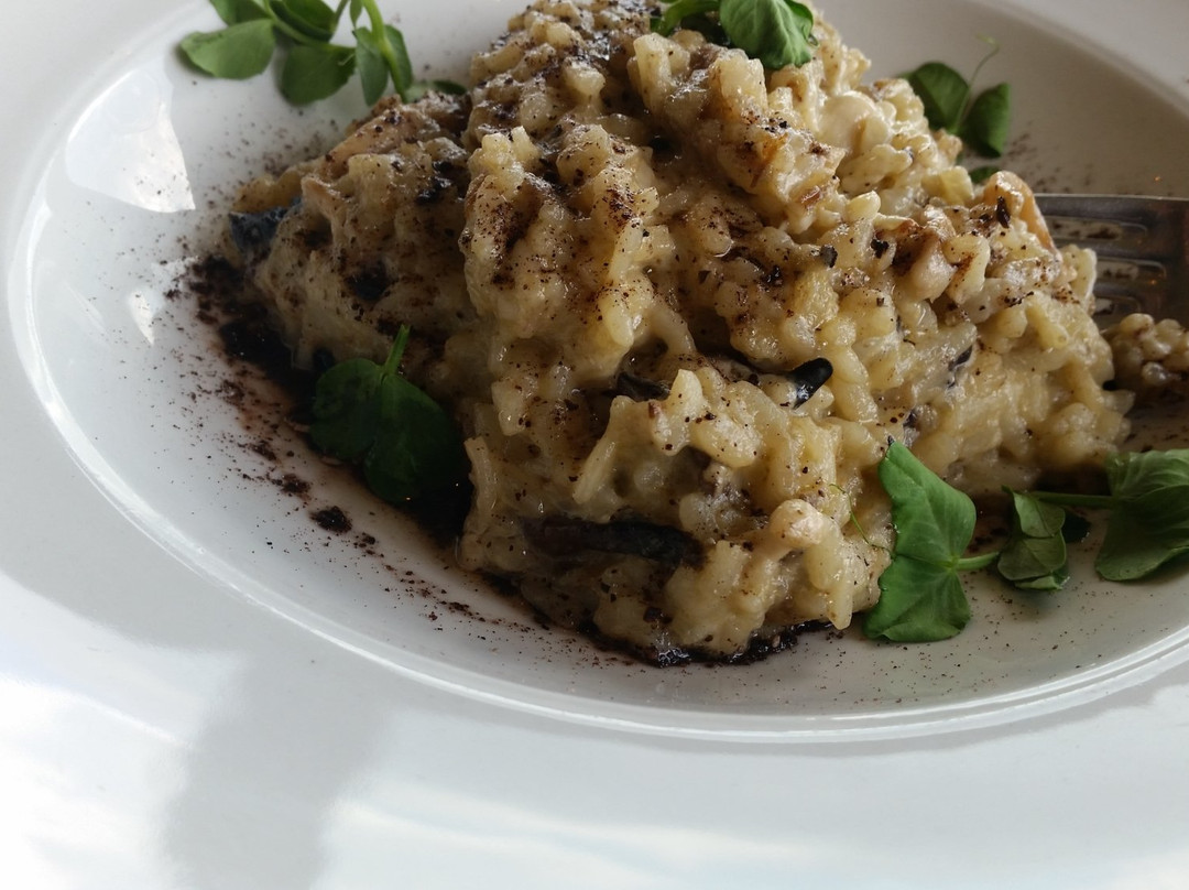 Riboville Boutique Hotel & Restaurant主图