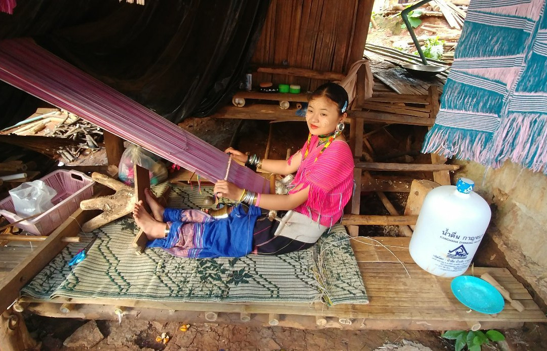 Longneck Karen Village景点图片