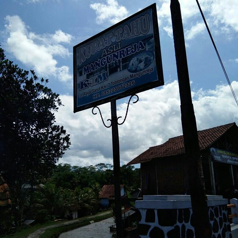 Tasikmalaya餐馆和美食-Kupat Tahu Mangunreja