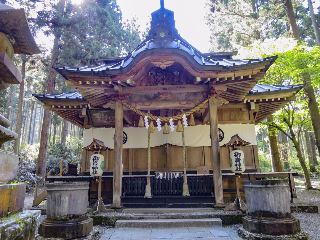 Oiwa Shrine景点图片