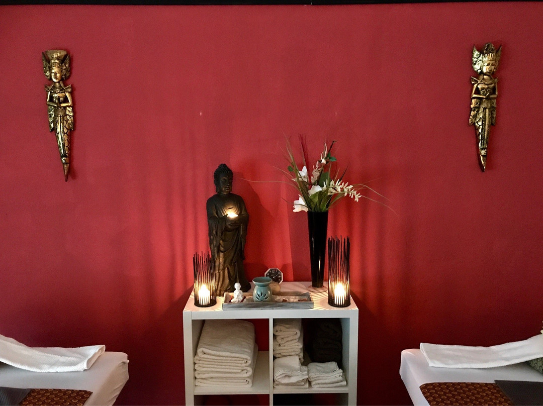 CS Massage & Wellness景点图片