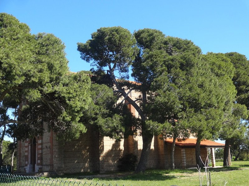 Chapelle Notre-Dame-de-l'Arca景点图片