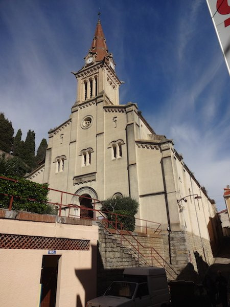 Eglise Saint Quentin景点图片