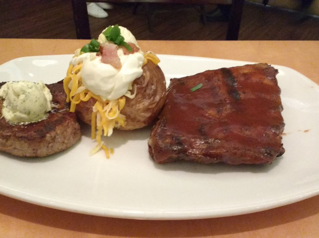 Outback Steakhouse - Shopping Metrô Santa Cruz