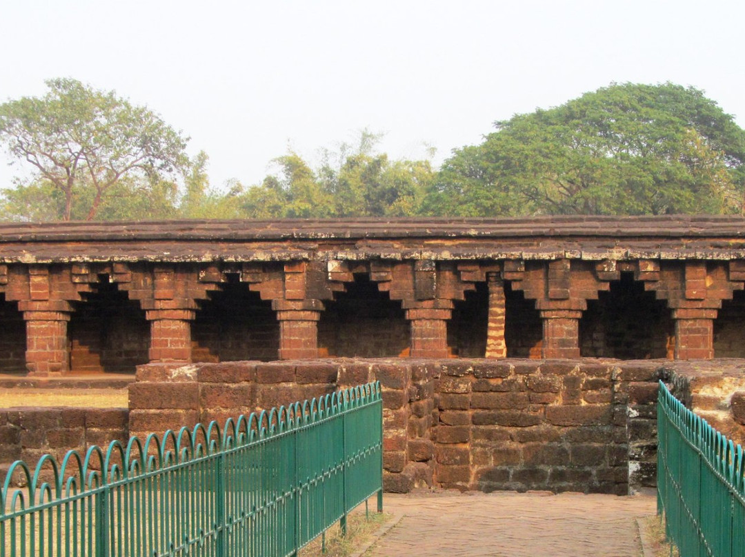 Kurumbera Fort景点图片