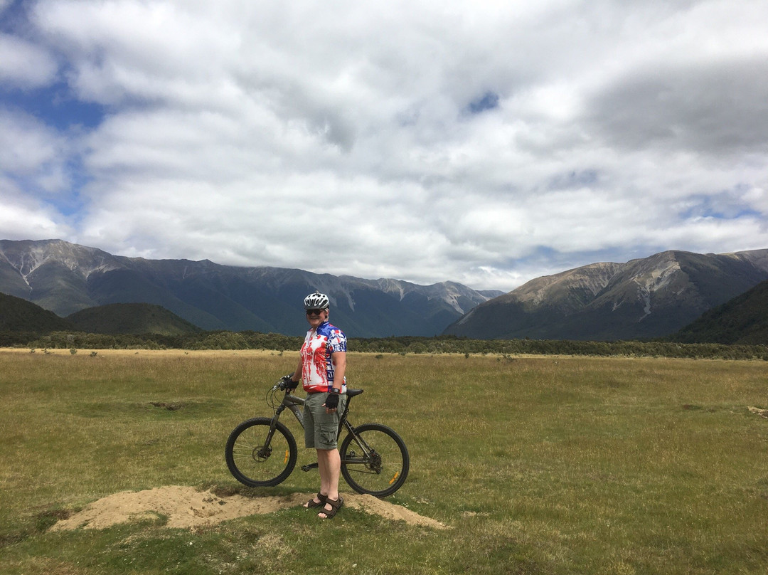 Teetotal Mountain Bike Tracks景点图片