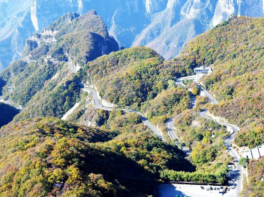 获嘉县旅游景点-叠彩洞