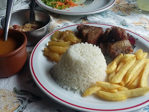 Restaurante Rancho Do Peixe Dois Lagos