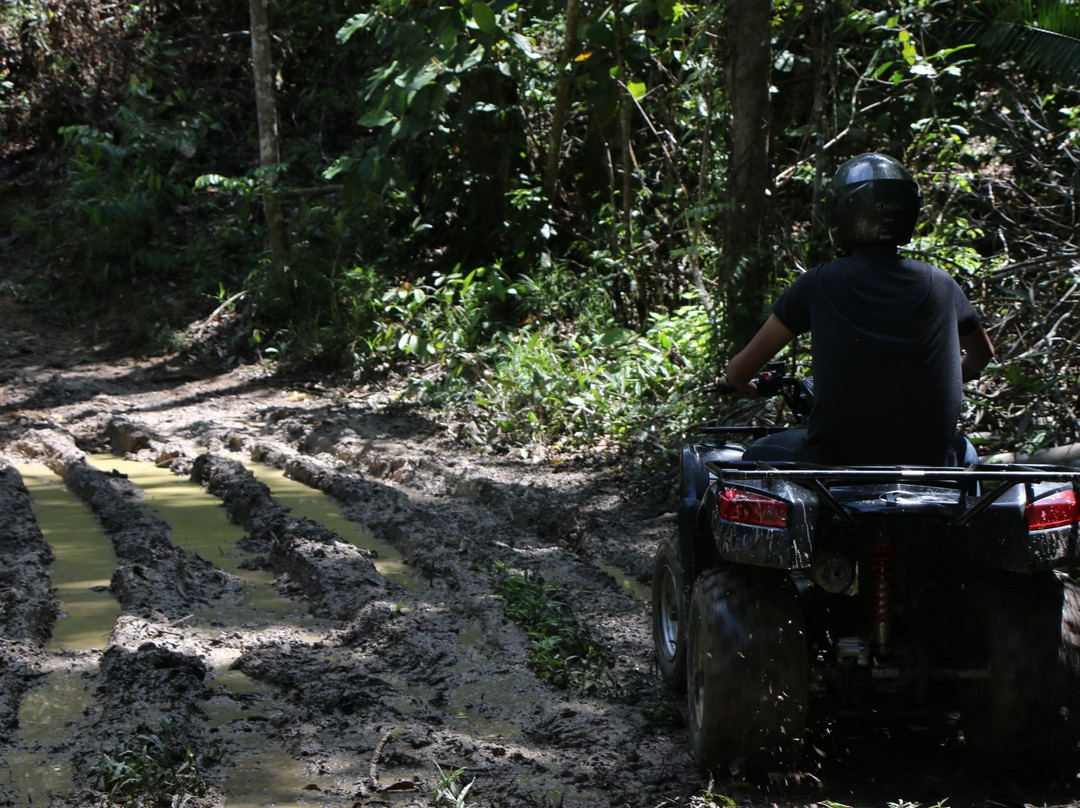 Brunei ATV Tour-斯里巴加湾必去景点