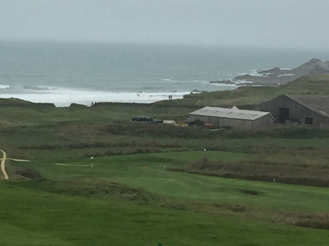 Mullion Golf Club景点图片