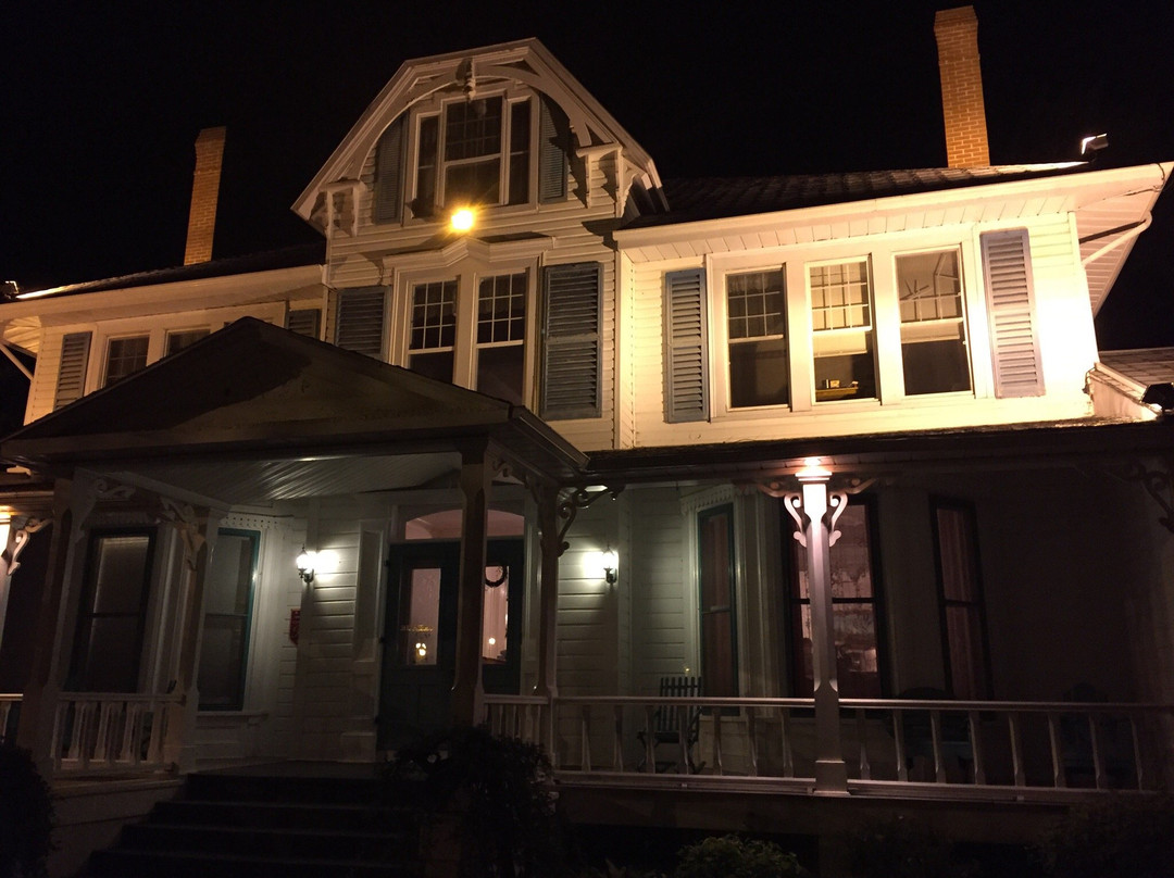 Auberge Du Parc Inn主图