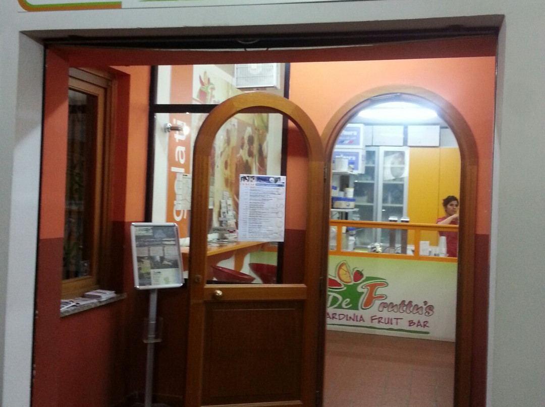 De Fruttu's-Santa Maria Navarrese必去景点
