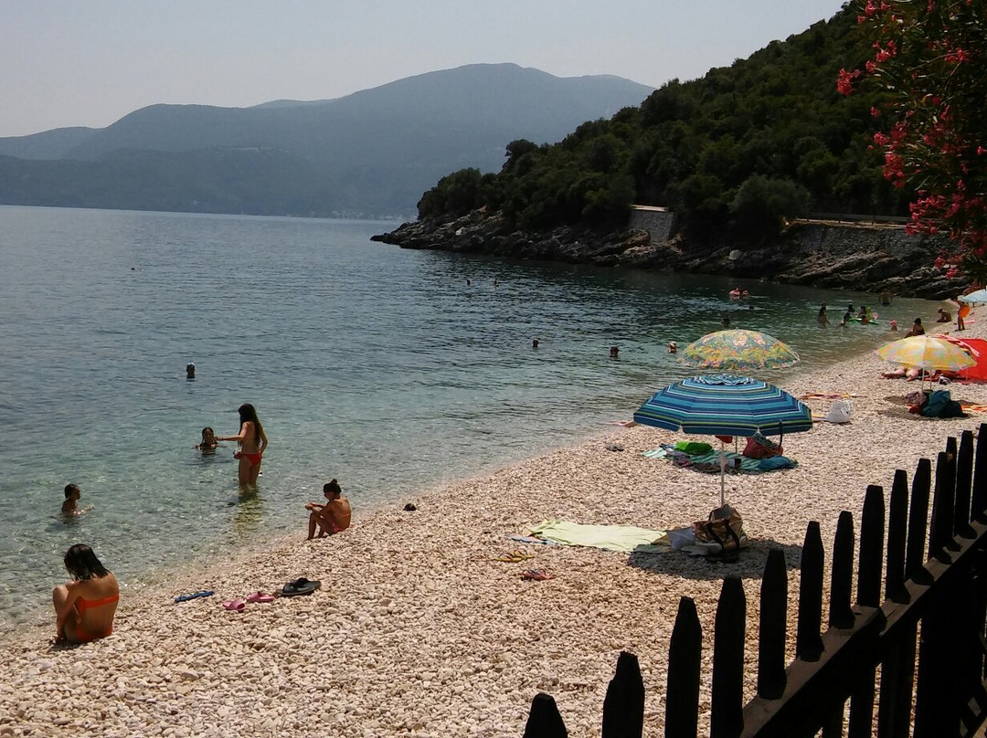 Agia Paraskevi Beach景点图片