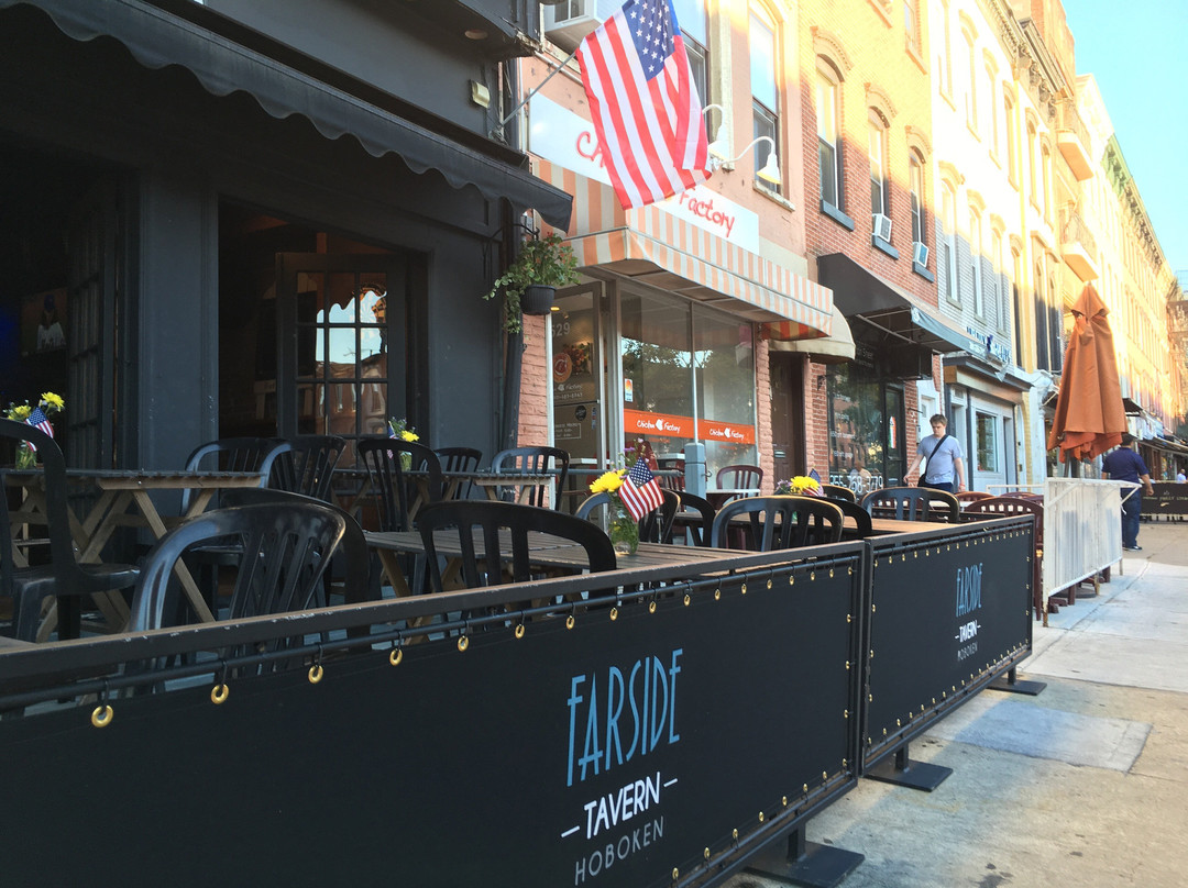 FarSide Tavern