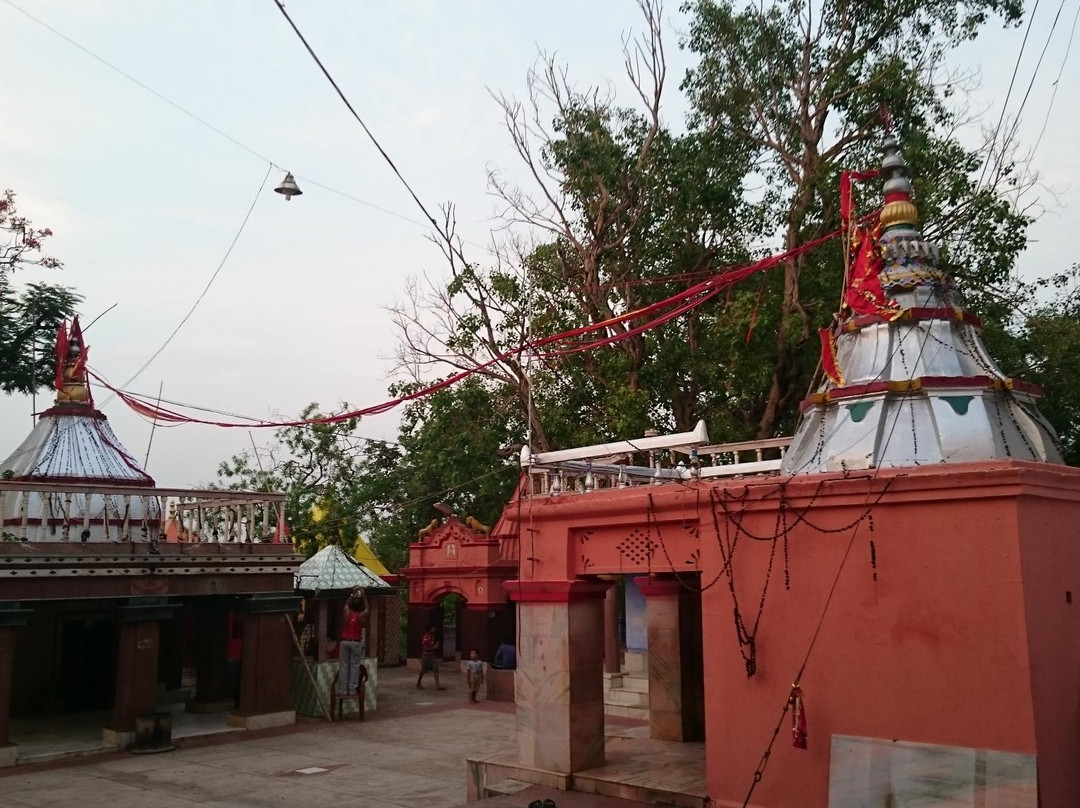 Shiv Pahar Temple景点图片
