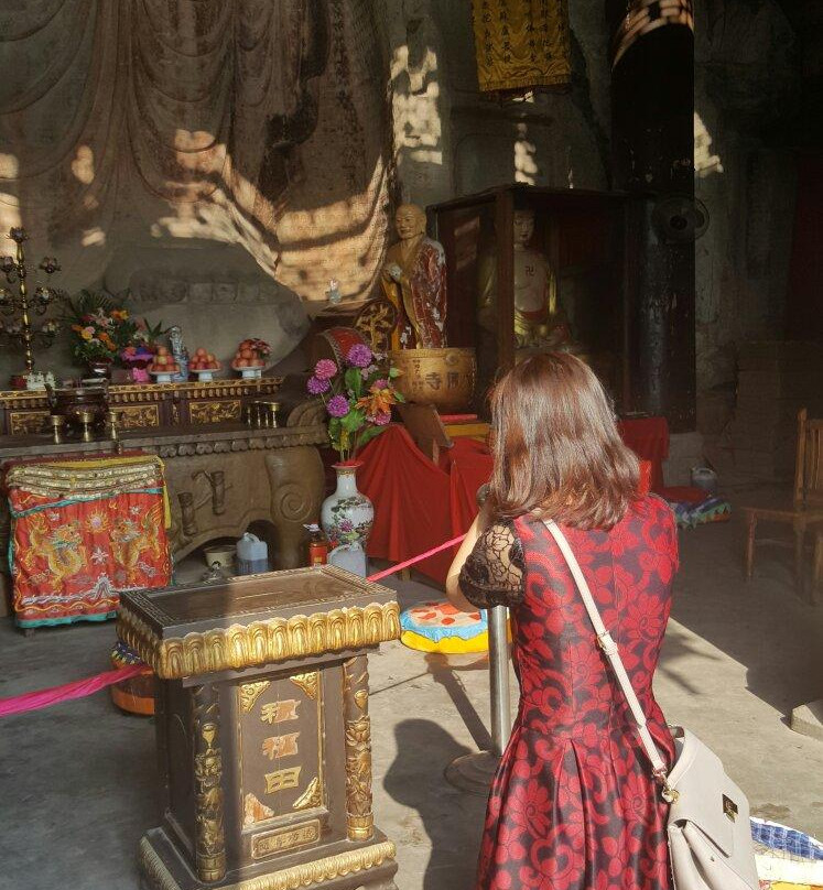 阆中大佛寺-阆中市必去景点