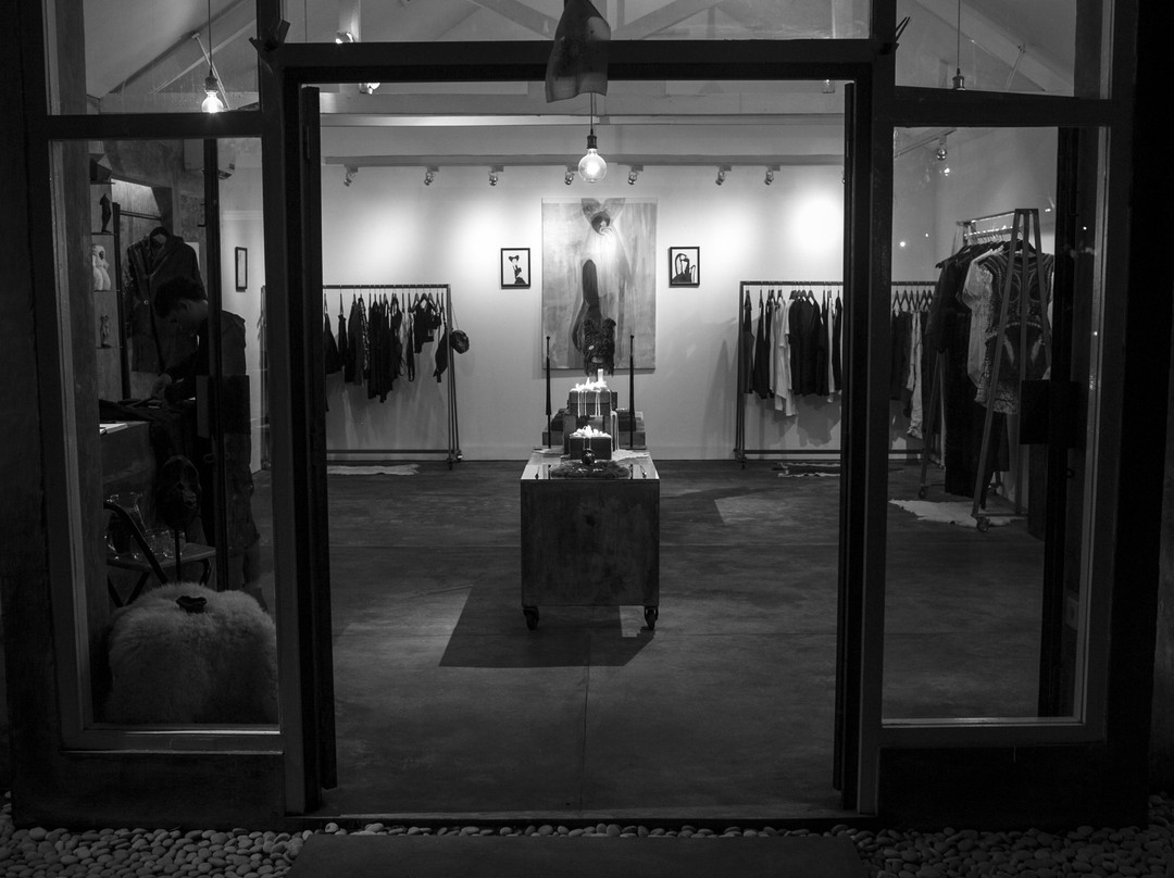 Ghostbird + Swoon-沙努尔必去景点