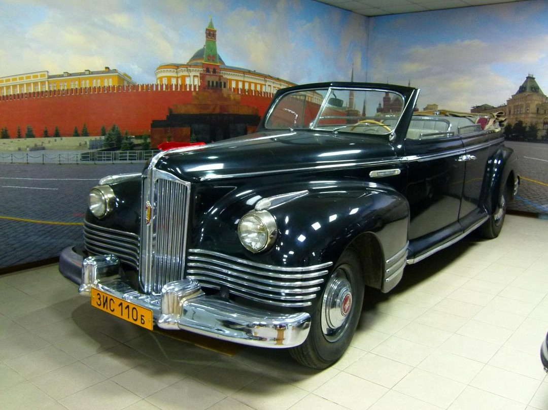 The Automotive Antiques Museum景点图片