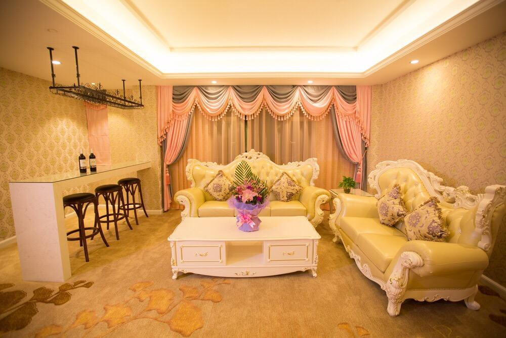 中联港湾酒店主图