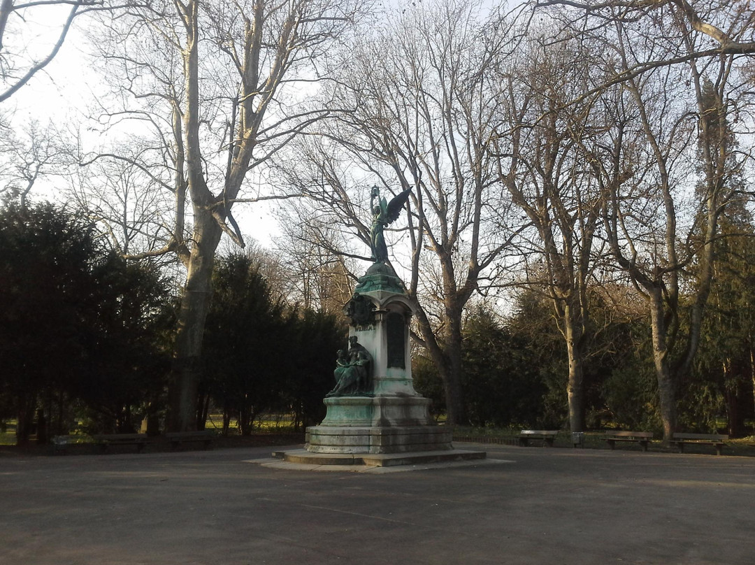 Stadtpark Alter Friedhof景点图片