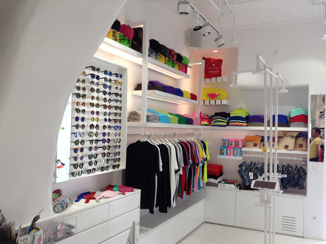 T-bar Stores Mykonos景点图片